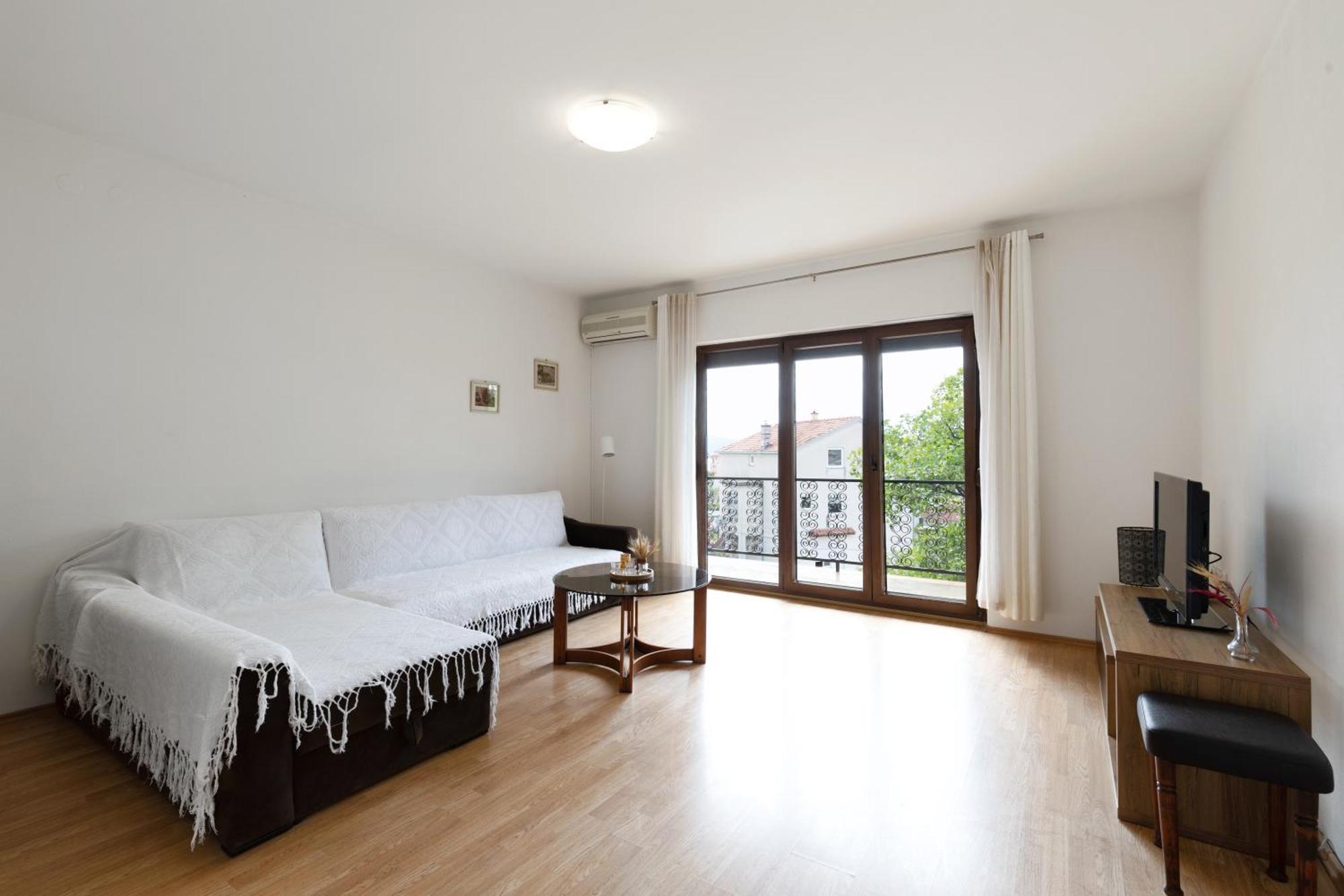 Apartman Marco Polo Selce Esterno foto